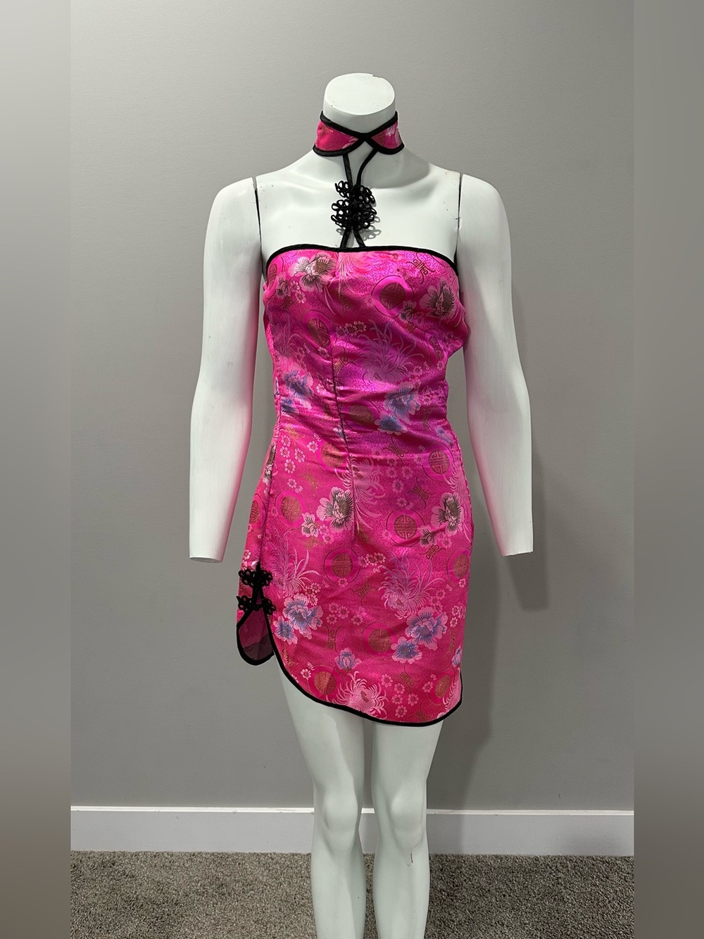 💕 Hot Pink Satin Asian-Inspired Mini Dress – Size Small